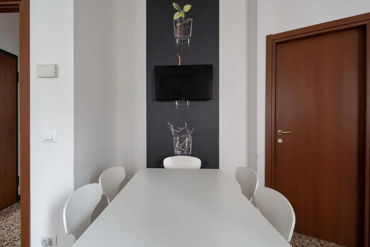 San Polo Canal View Apartments By Wonderful Italy Venedig