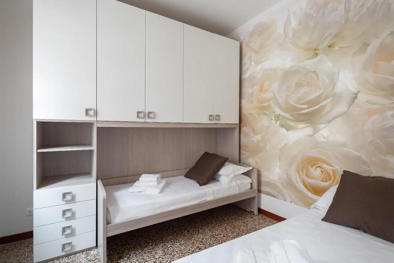 San Polo Canal View Apartments By Wonderful Italy Venedig