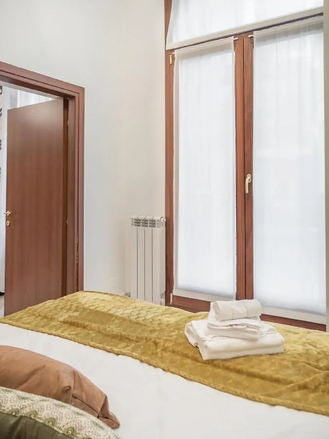 San Polo Canal View Apartments By Wonderful Italy Venedig